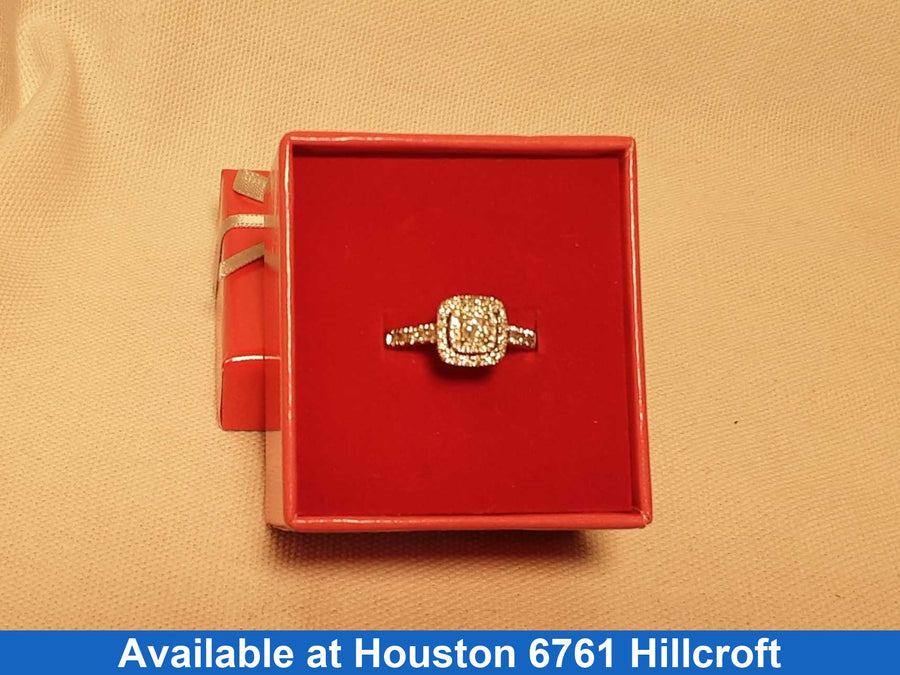 Women's Ring - White Gold 14k (.585) 3.5 grams Size 7.5