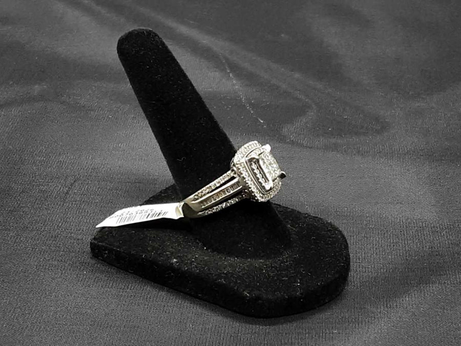 Ring - Engagement Set - White Gold 10k (.417) 4.7 grams Size 7
