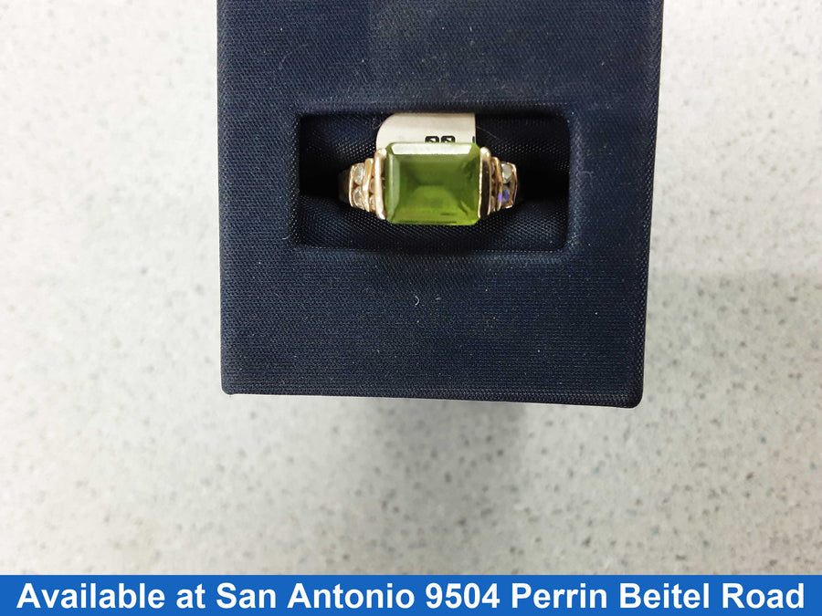 Women's Ring - Yellow Gold 14k (.585) 3.5 grams Size 8
