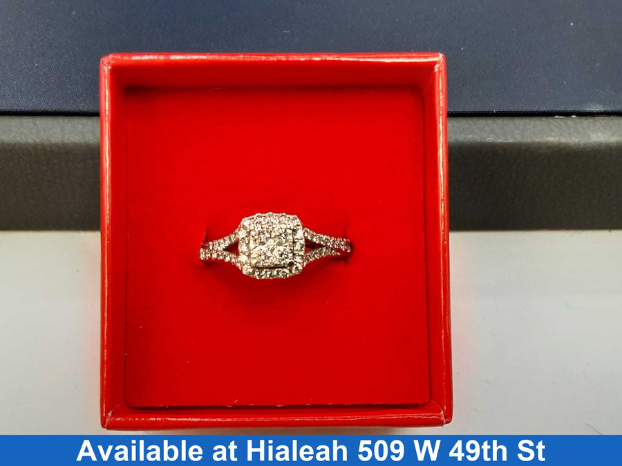 Women's Ring - White Gold 14k (.585) 5.1 grams Size 7.5