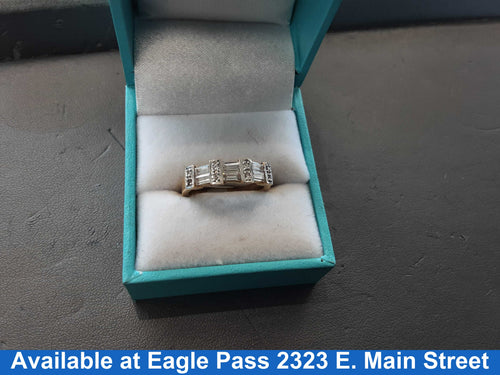 Women's Ring - Yellow Gold 14k (.585) 4 grams Size 7