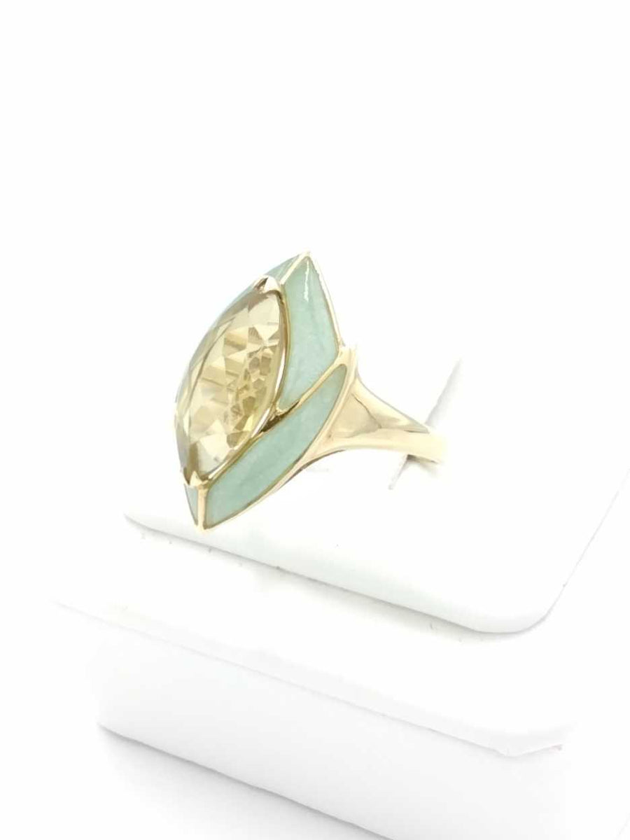 Women's Ring - Yellow Gold 14k (.585) 3.7 grams Size 10.5