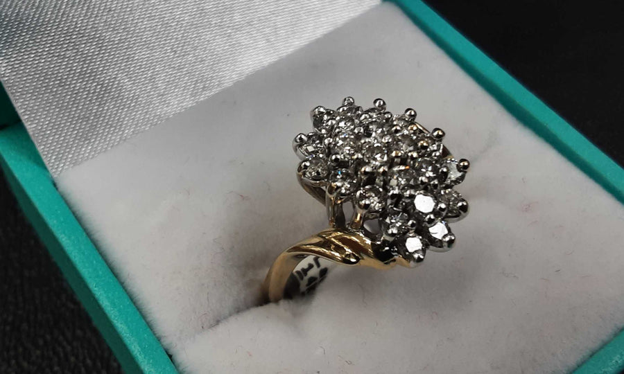 Women's Ring - Yellow Gold 14k (.585) 4.9 grams Size 7.5