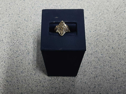 Women's Ring - Yellow Gold 14k (.585) 1.5 grams Size 3
