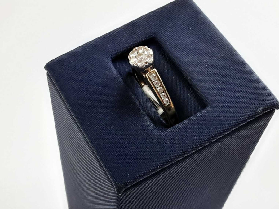 Women's Ring - Solitaire - Yellow Gold 10k Size 5