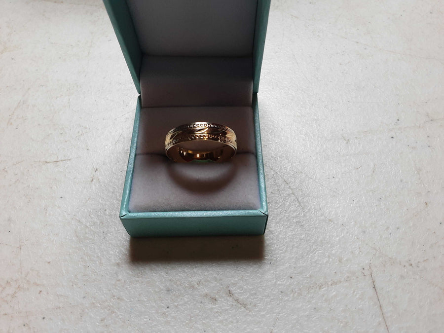 Ring - Wedding Band - Yellow Gold 10k (.417) 2.4 grams Size 12