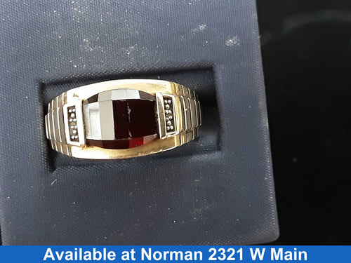 Men's Ring - Yellow Gold 10k (.417) 6 grams Size 9
