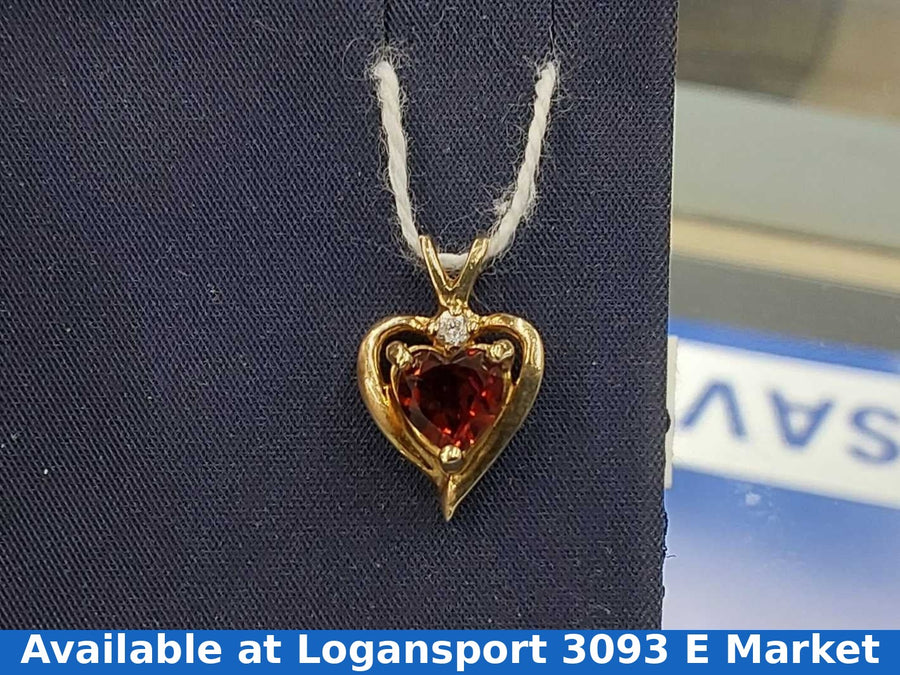 Symbol Pendant - Yellow Gold 10k (.417) 1.4 grams