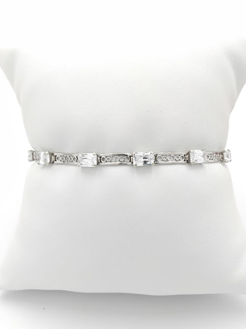 Bracelet - Yellow Gold 14k (.585) 5.6 grams 7 inch