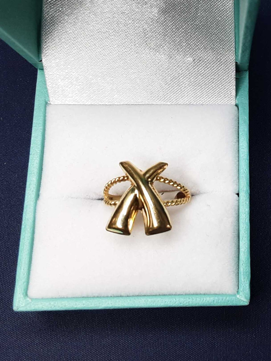 Women's Ring - Yellow Gold 14k (.585) 1.4 grams Size 6