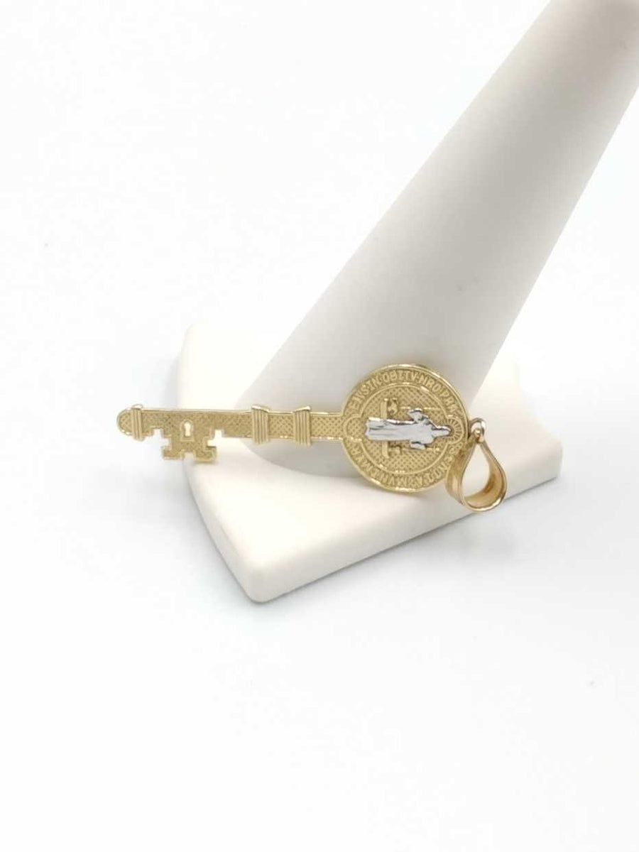 Saint Benedict Religious Key Pendant Charm Yellow Gold 14k (.585) 2.8 grams