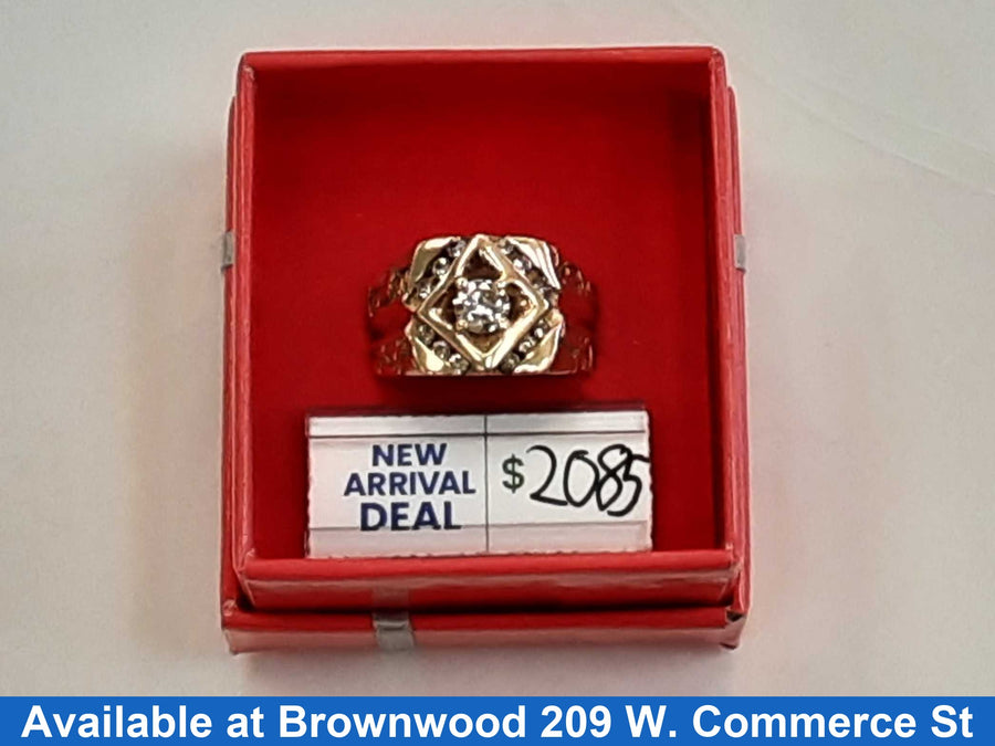 Men's Ring - Yellow Gold 10k (.417) 5.7 grams Size 9