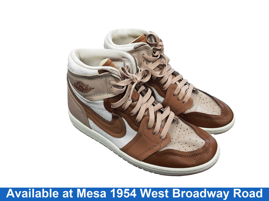 Nike Fb9891-200 Brown