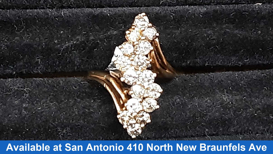 Women's Ring - Yellow Gold 10k (.417) 6.8 grams Size 7.5