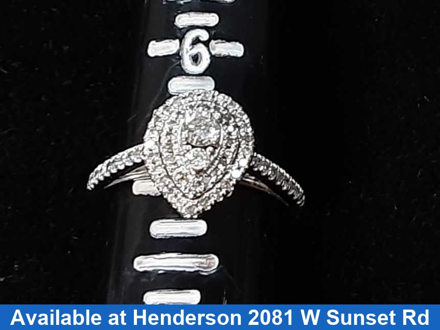 Women's Ring - White Gold 10k (.417) 3.1 grams Size 7.5