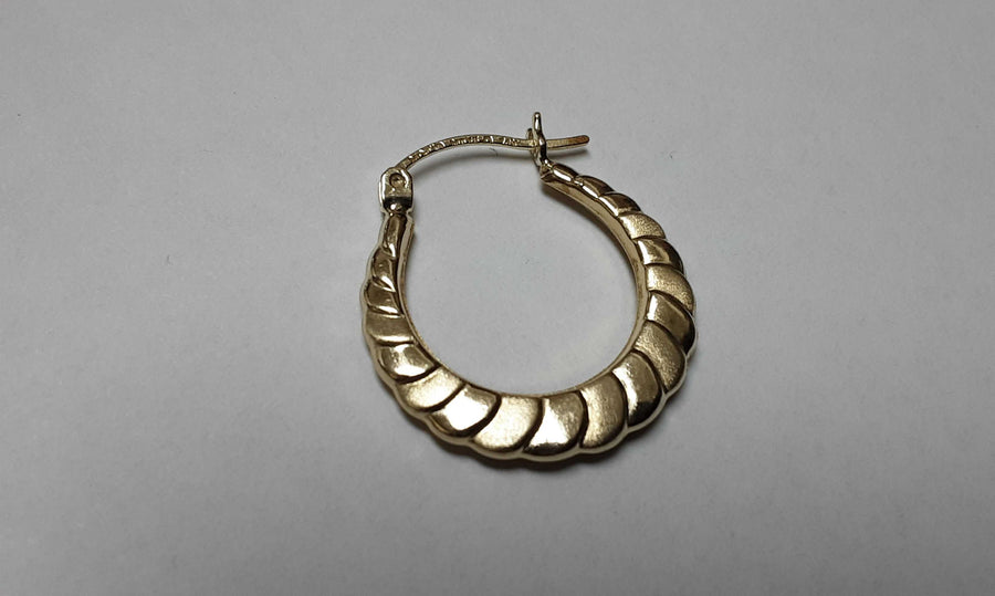 Shrimp Earrings - Yellow Gold 14k (.585) 2.7 grams