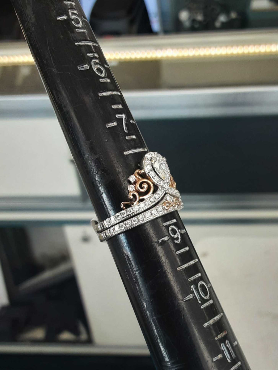 Ring - Engagement Set - White Gold 14k (.585) 6.4 grams Size 8