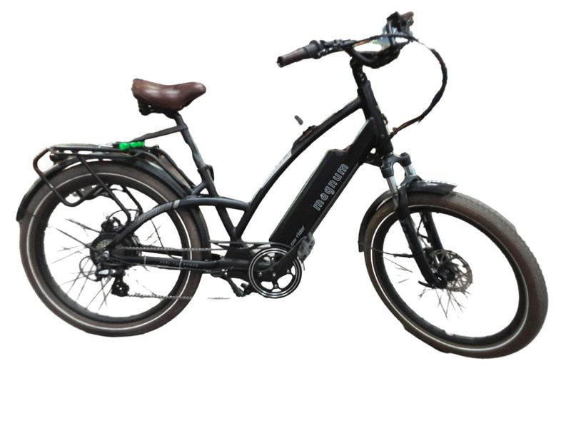 Magnum Low Rider Black Moped / Vespa