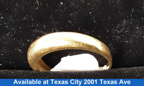 Ring - Wedding Band - Yellow Gold 18k (.750) 2.5 grams Size 7