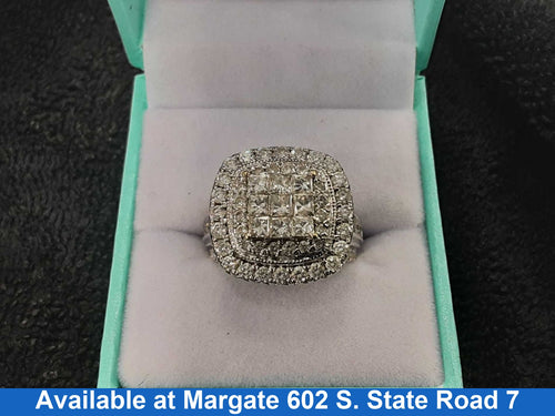 Women's Ring - White Gold 10k (.417) 7.4 grams Size 7