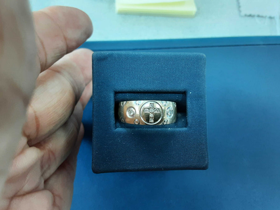 Ring - Wedding Band - Yellow Gold 10k (.417) 4.6 grams Size 10