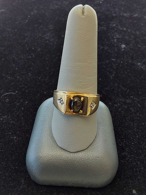 Men's Ring - Yellow Gold 10k (.417) 3.8 grams Size 10