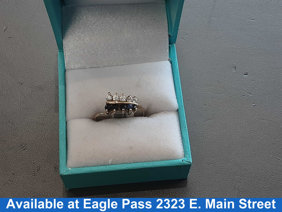 Women's Ring - Yellow Gold 10k (.417) 1.4 grams Size 8.5