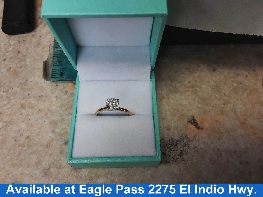 Women's Ring - Solitaire - Yellow Gold 14k (.585) 2 grams Size 8.5