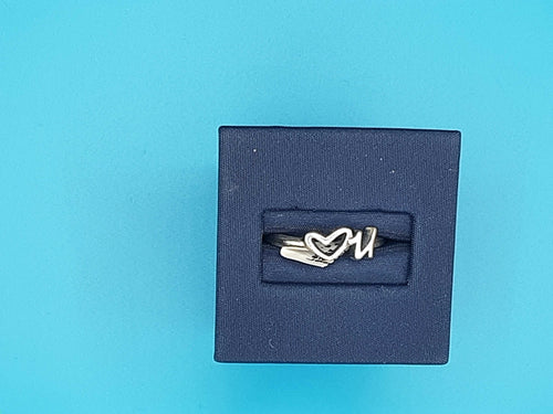 Women's Ring - Silver 2.4 grams Size 8