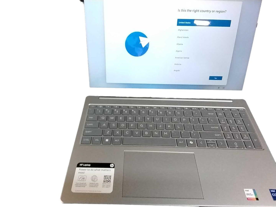 Hp H-30607 Intel Core I7 - 13th Generation - Evo Platform 8 Gb 256 Gb Silver Laptop