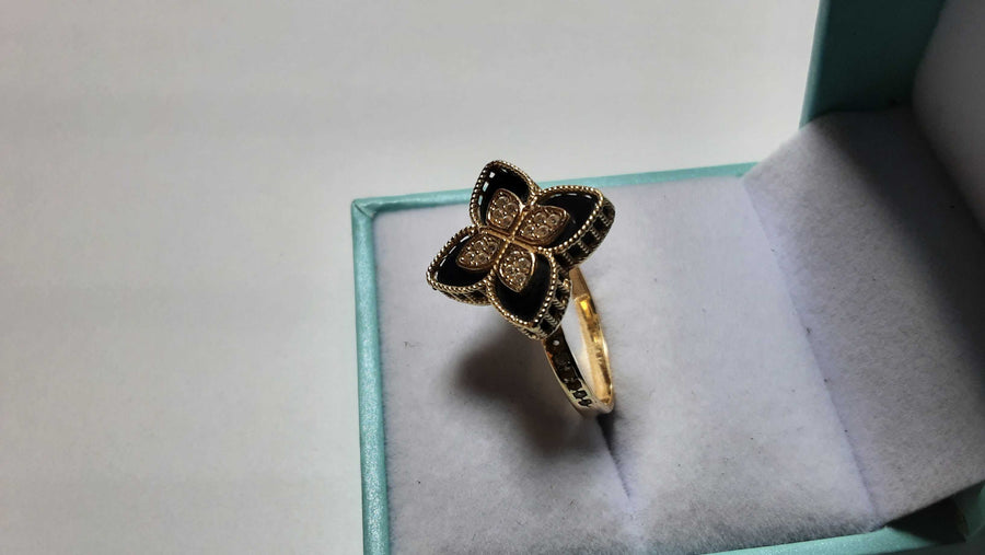 Women's Ring - Yellow Gold 14k (.585) 3.6 grams Size 9