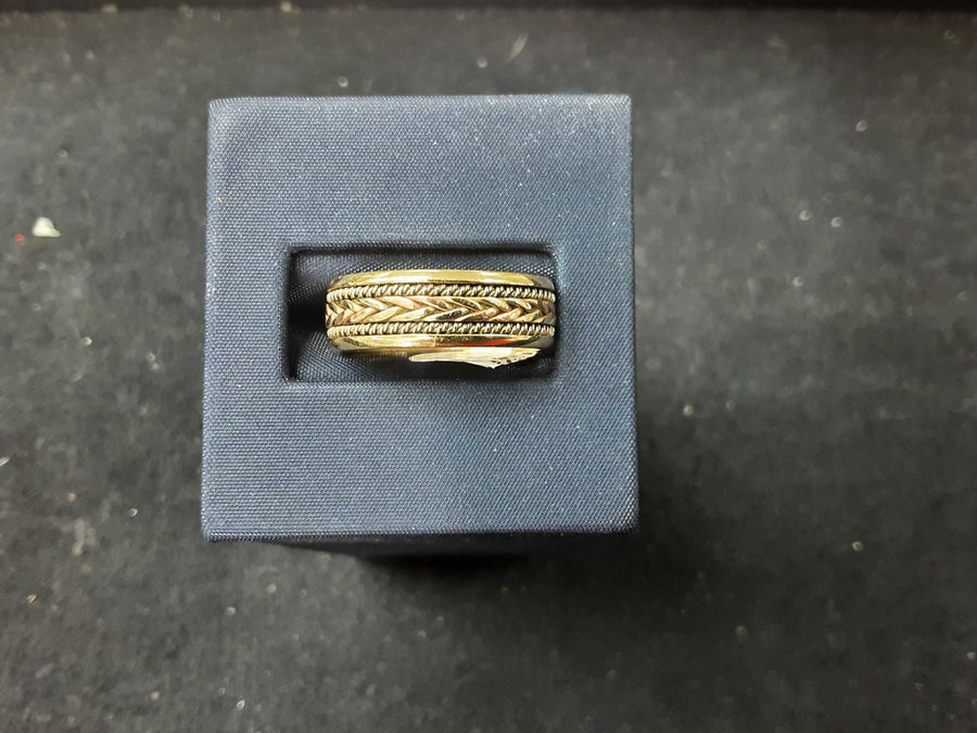 Ring - Wedding Band - Yellow Gold 14k (.585) 6.5 grams Size 20