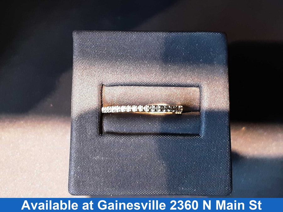 Women's Ring - Anniversary - White Gold 10k (.417) 1.2 grams Size 8