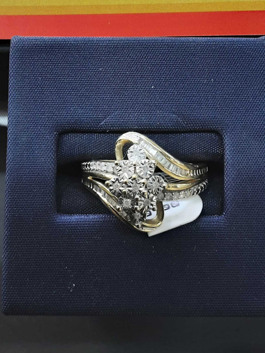 Women's Ring - Yellow Gold 10k (.417) 3 grams Size 8