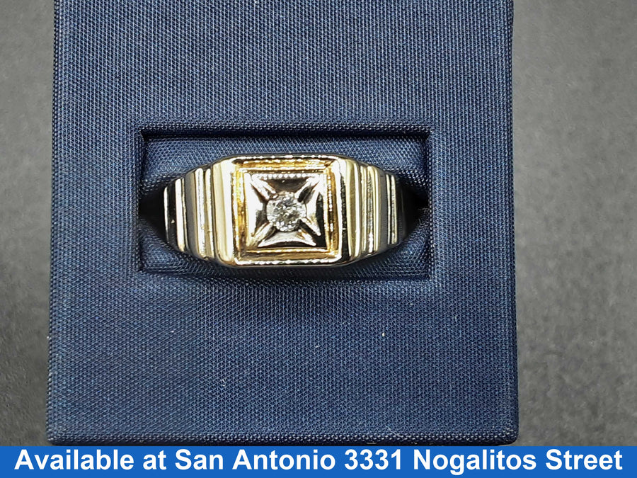 Men's Ring - Yellow Gold 14k (.585) 4.8 grams Size 10.5