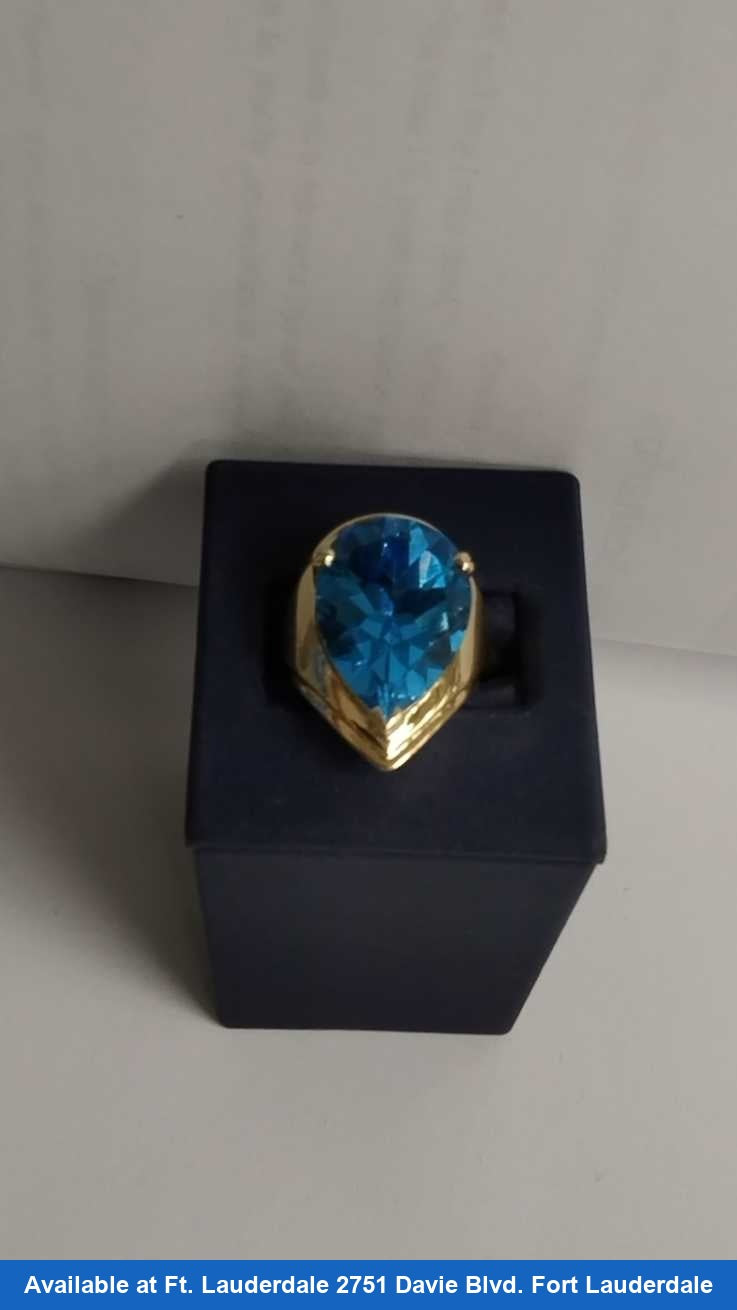 Women's Ring - Yellow Gold 14k (.585) 15.4 grams Size 8