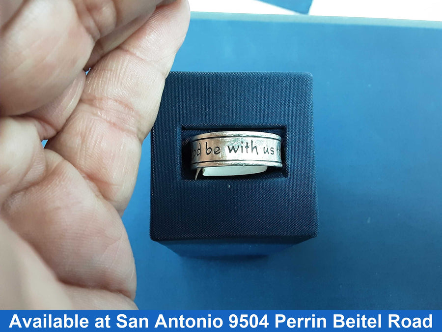 Women's Ring - Silver 8.8 grams Size 8