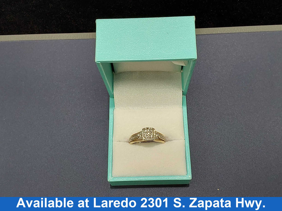 Women's Ring - Yellow Gold 10k (.417) 4.4 grams Size 6