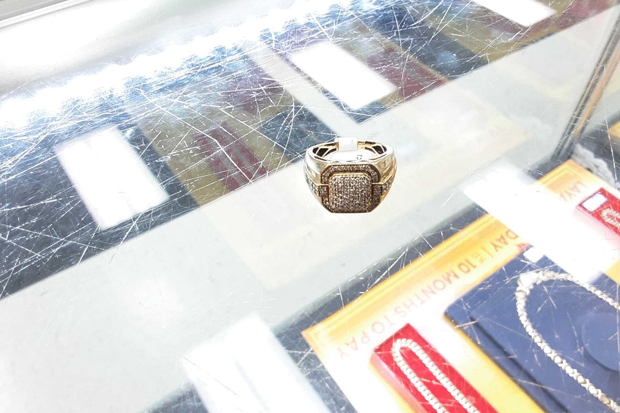 Men's Ring - Yellow Gold 10k (.417) 9.4 grams Size 9