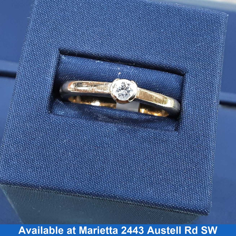 Women's Ring - Solitaire - Yellow Gold 18k (.750) 6.7 grams Size 11