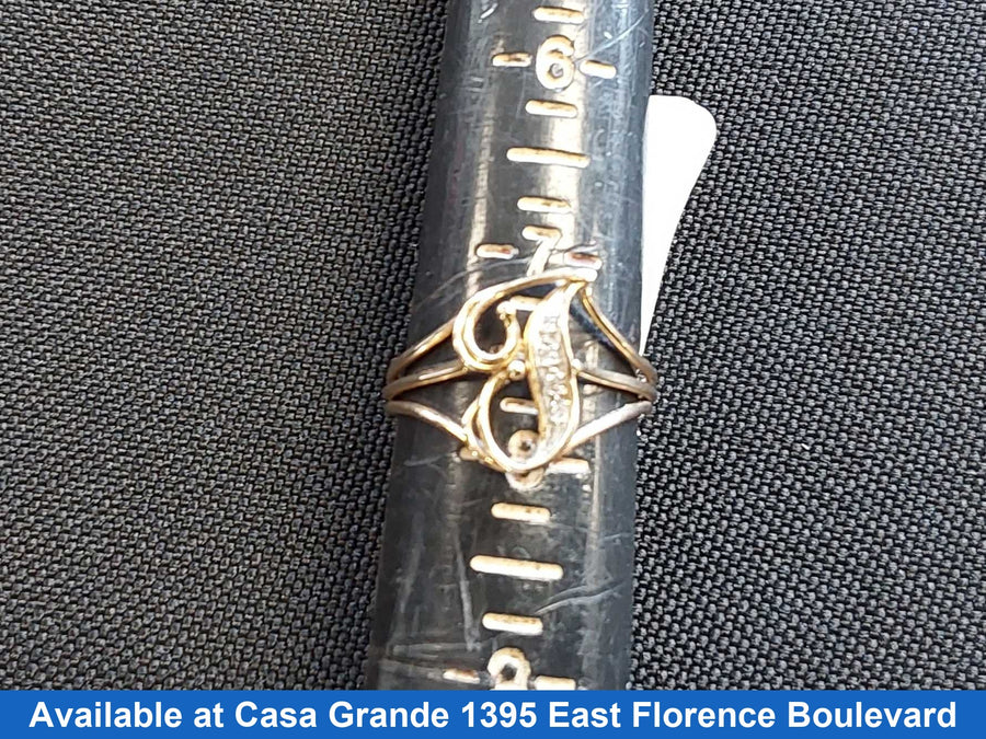 Women's Ring - Yellow Gold 14k (.585) 2.1 grams Size 7.5