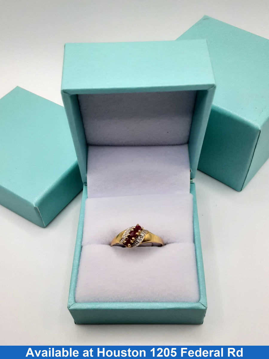 Women's Ring - Yellow Gold 14k (.585) 1.7 grams Size 8.5