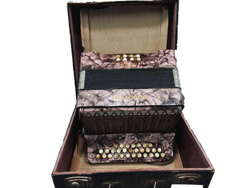 Hohner Club 2 B Victoria Beige / Tan Combination Accordion