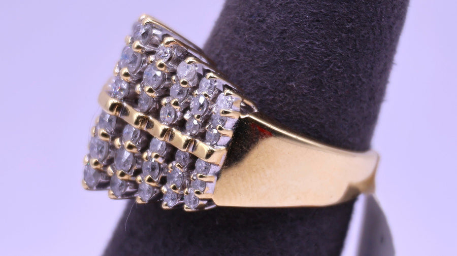 Women's Ring - Yellow Gold 14k (.585) 7.9 grams Size 8