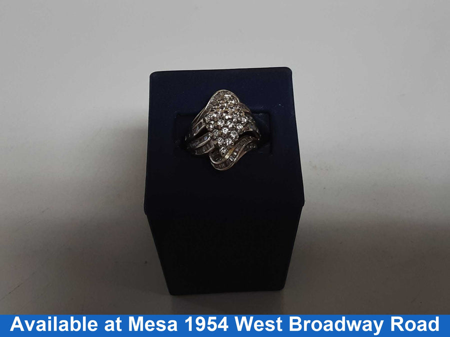 Women's Ring - Yellow Gold 10k (.417) 6.6 grams Size 8