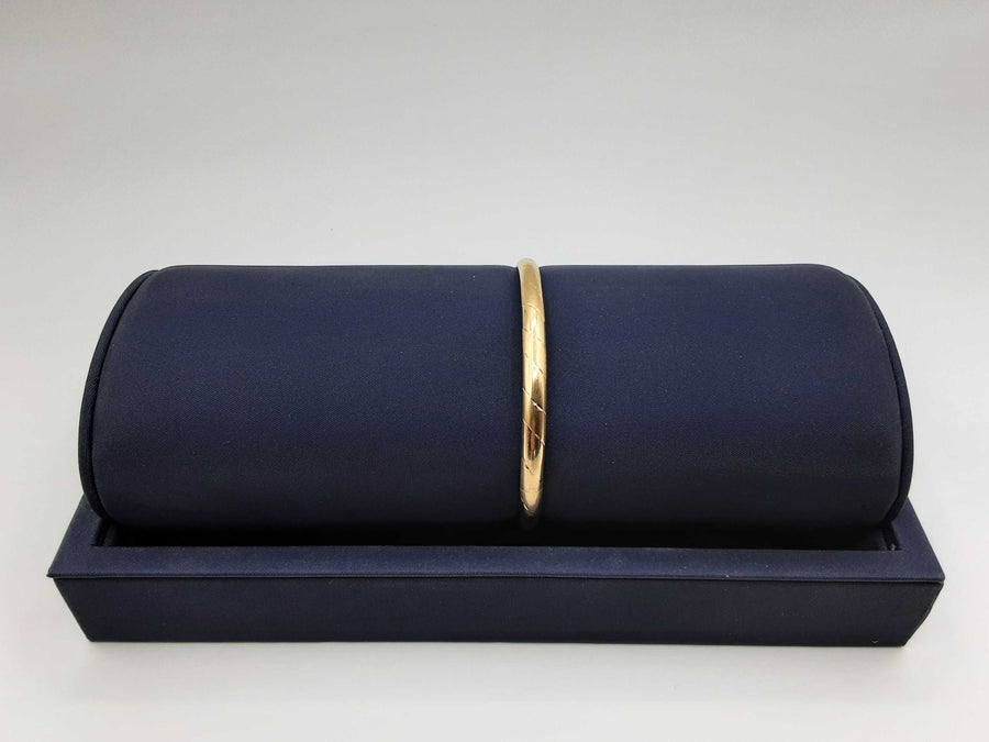Bangle Bracelet - Yellow Gold 14k (.585) 4.6 grams 5 inch