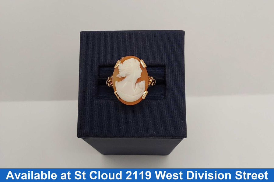 Women's Ring - Yellow Gold 10k (.417) 1.5 grams Size 6