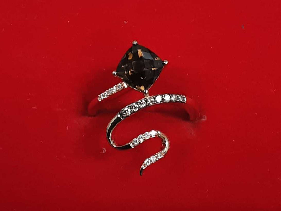 Women's Ring - Rose Gold 14k (.585) 3.8 grams Size 7