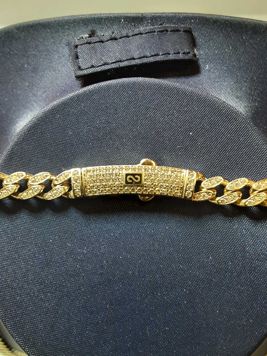 Cuban Link Chain - Yellow Gold 14k (.585) 24.3 grams 22 inch