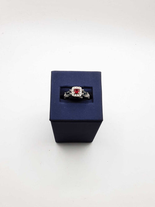 Women's Ring - White Gold 14k (.585) 5.8 Grams Size 6.5